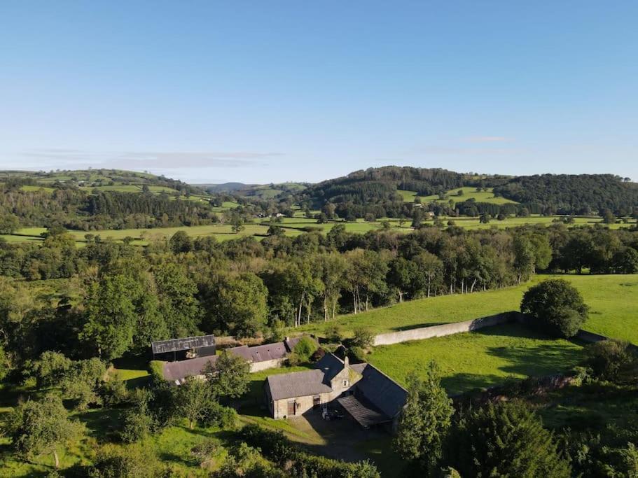 Апартаменти Tranquil Getaway Near Brecon Beacons Лландовері Екстер'єр фото